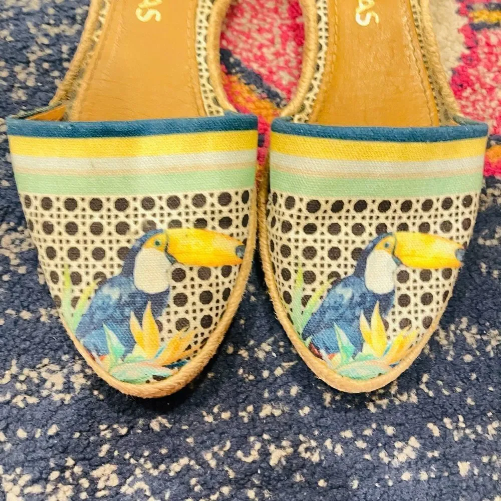 EUC Revolve Kaanas Toucan Espadrille Flats 39/9